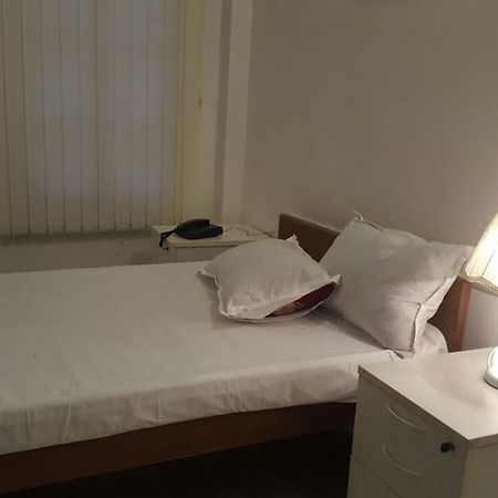 Park Banjara Guest House ハイデラバード エクステリア 写真